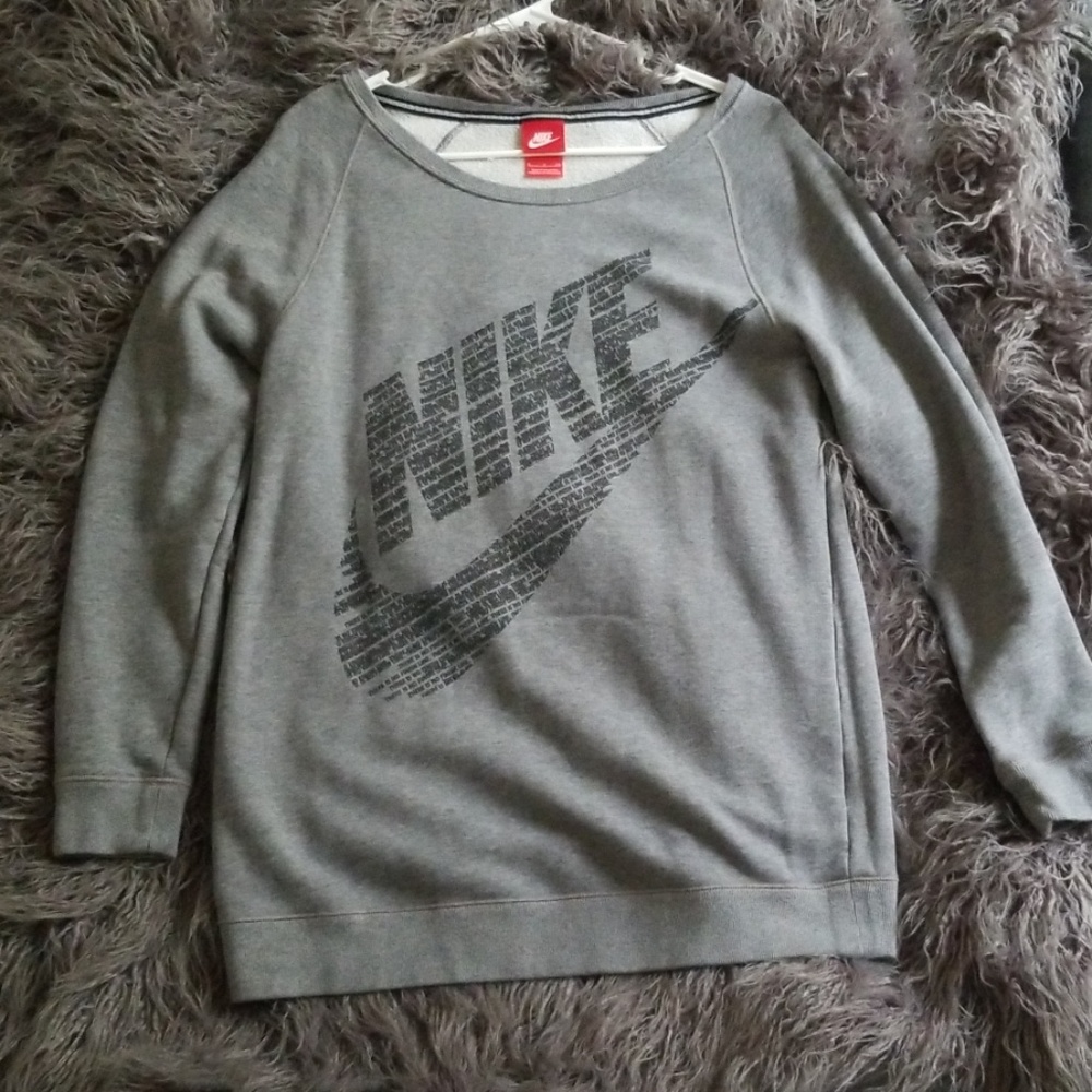 Nike sweatshirt